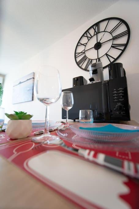 Fully Equipped Apartment St Charles Train Station Marsylia Zewnętrze zdjęcie