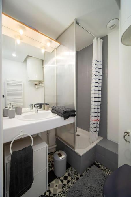 Fully Equipped Apartment St Charles Train Station Marsylia Zewnętrze zdjęcie